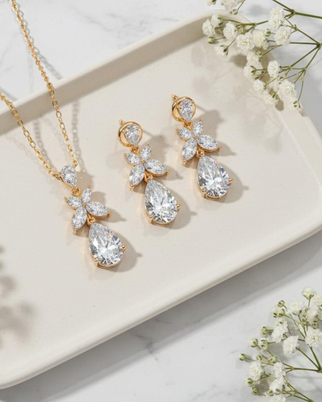 Pendant Sets